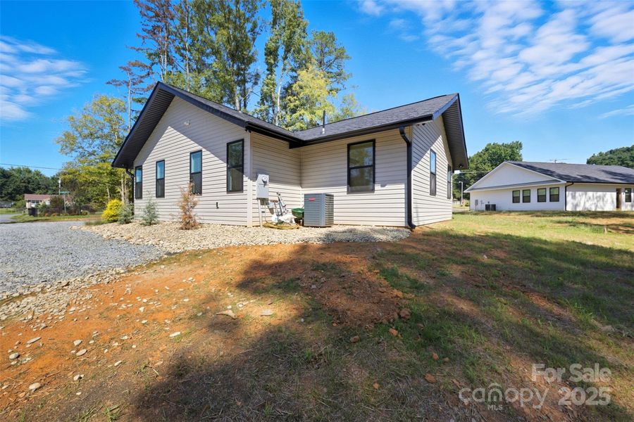 Image 41 of a home in . Image 41 of a home in .