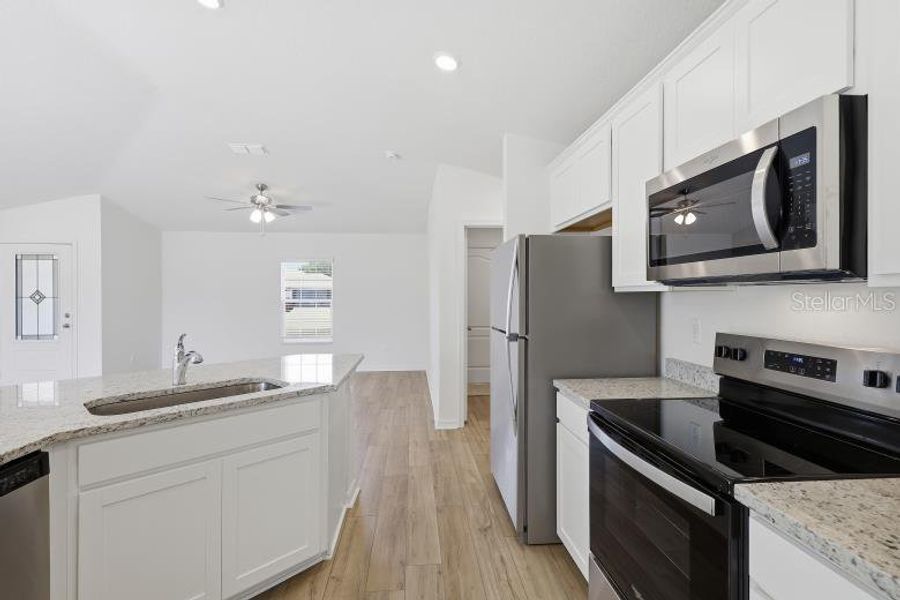 Furnished interior view inside a new home in Palm Coast, Palm Coast (Image 8).