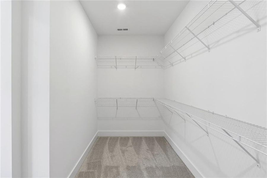 Spacious, unfurnished interior of a new home in Maple Grove at Towne Lake, Woodstock (Image 18). Spacious, unfurnished interior of a new home in Maple Grove at Towne Lake, Woodstock (Image 18).