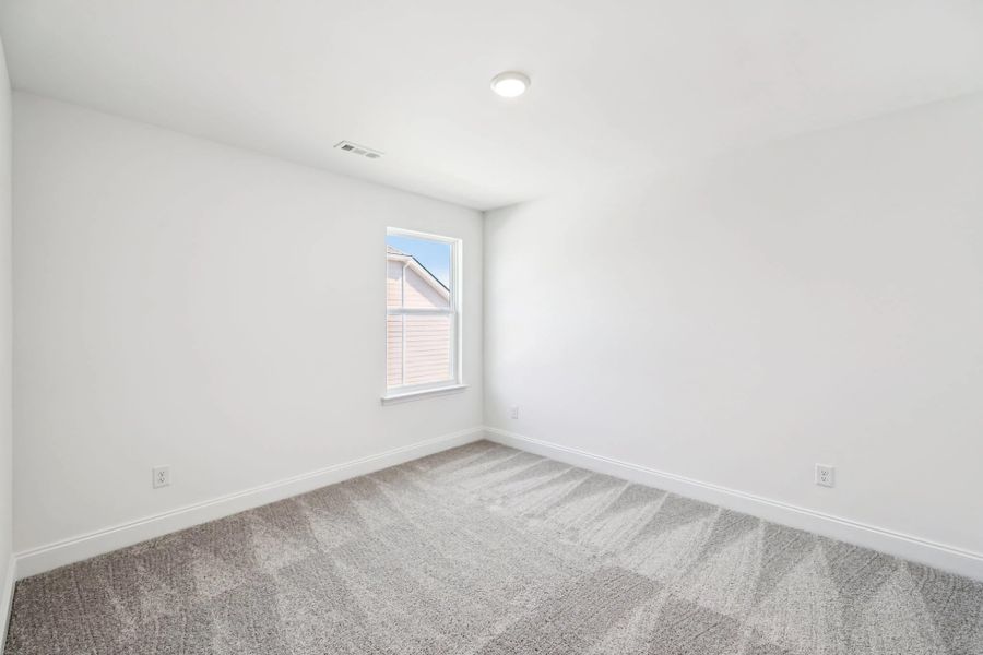 Spacious, unfurnished interior of a new home in Willow Landing, Mount Juliet (Image 47).