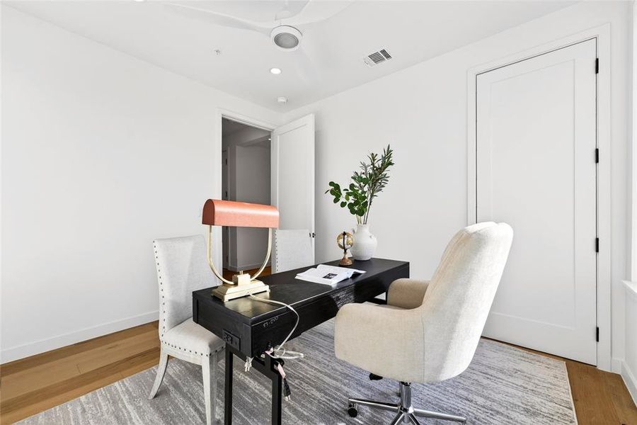 Representative Photo Only. Actual Unit May Differ Representative Photo Only. Actual Unit May Differ