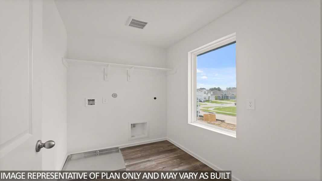 Image 26 of a home in Silverthorne.