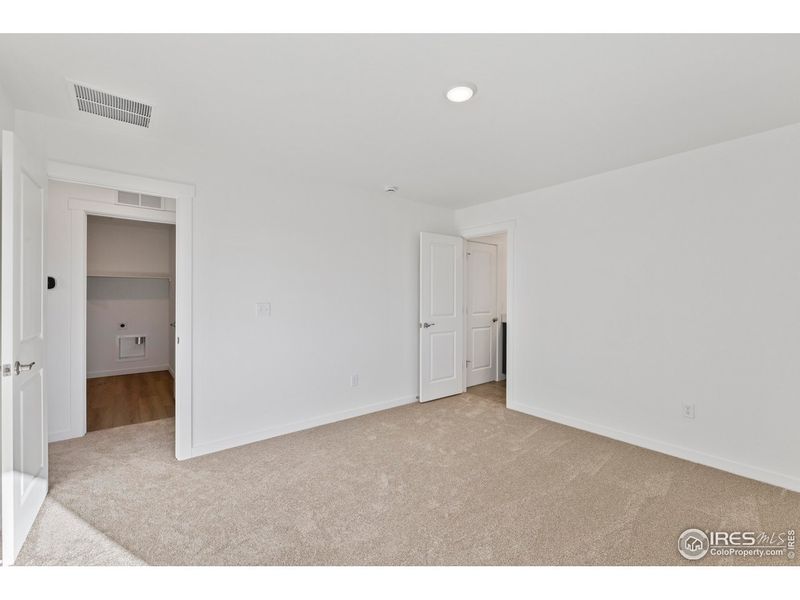 Spacious, unfurnished interior of a new home in Trevenna, Windsor (Image 13).