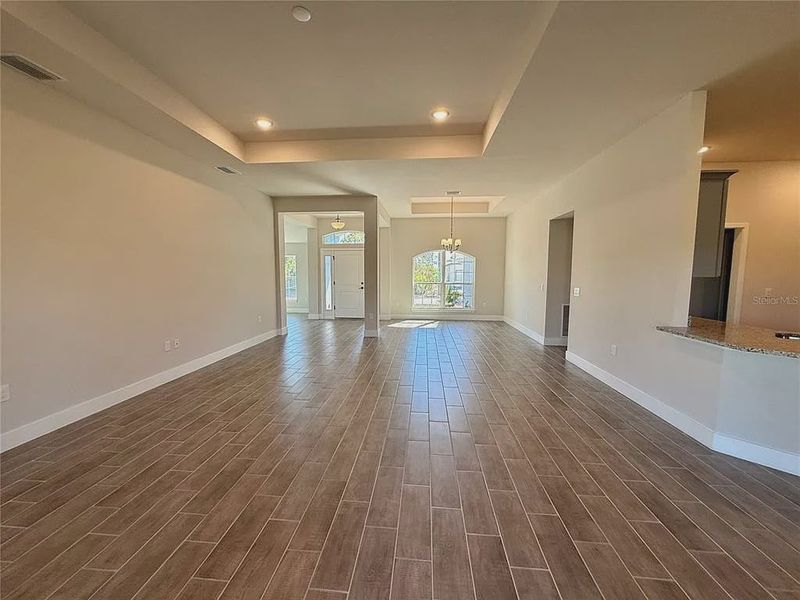 Spacious, unfurnished interior of a new home in South Gulf Cove, Port Charlotte (Image 26).