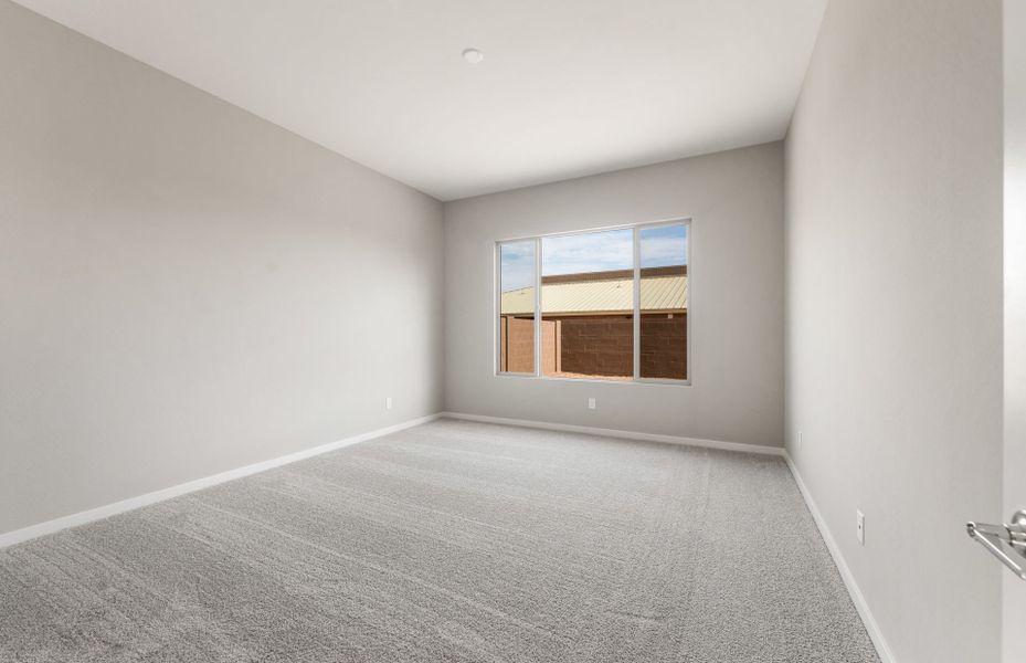 Spacious, unfurnished interior of a new home in Legado West, Queen Creek (Image 17).