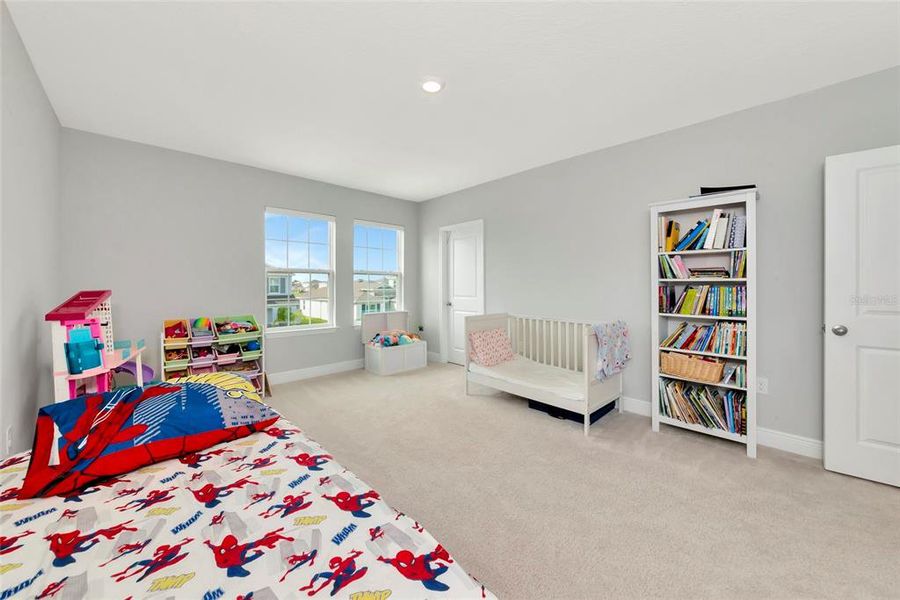 Furnished interior view inside a new home in , Apollo Beach (Image 62).