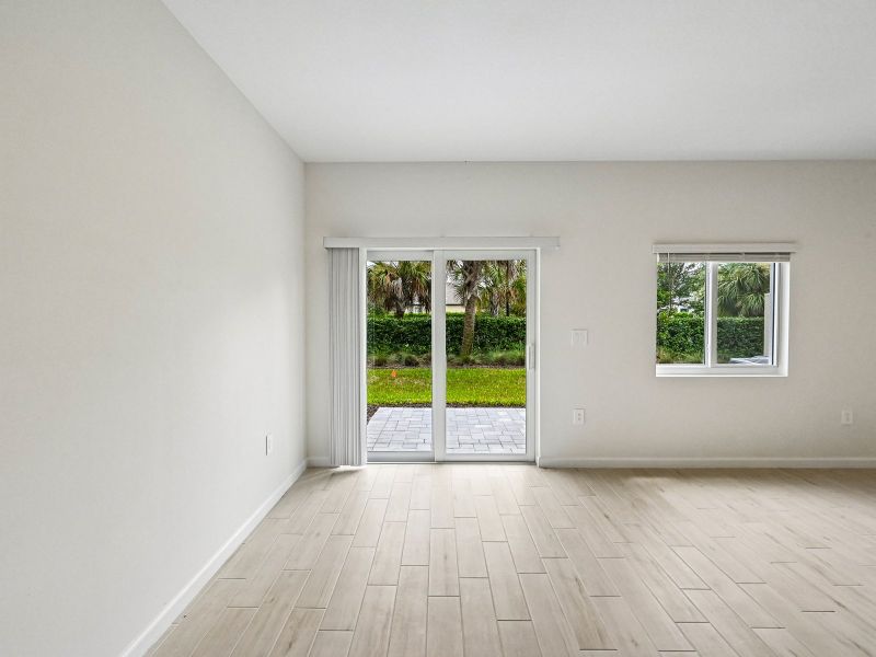 Spacious, unfurnished interior of a new home in Meritage Homes at Central Park, Port St. Lucie (Image 10). Spacious, unfurnished interior of a new home in Meritage Homes at Central Park, Port St. Lucie (Image 10).