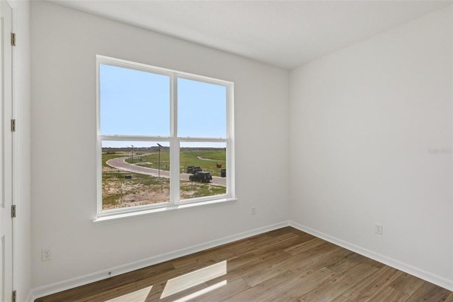 Spacious, unfurnished interior of a new home in Isla Mirada, San Antonio (Image 22).