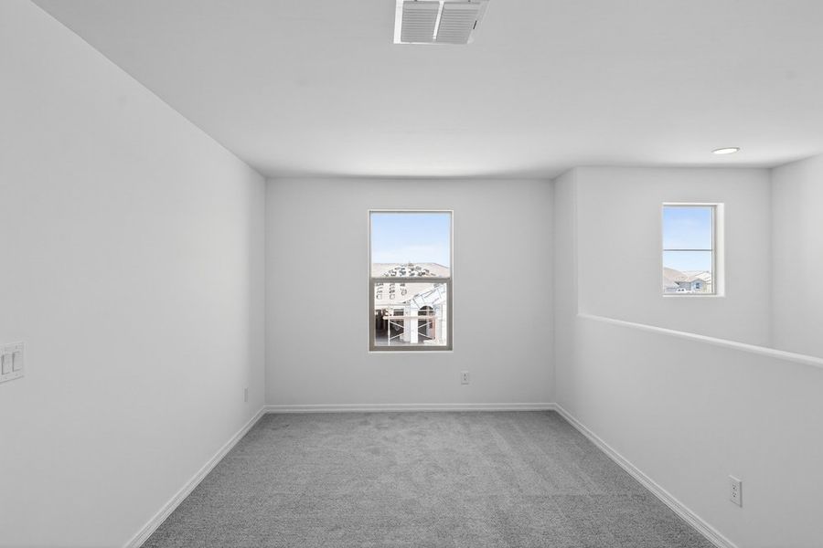 Spacious, unfurnished interior of a new home in Parkside, Avondale (Image 17).