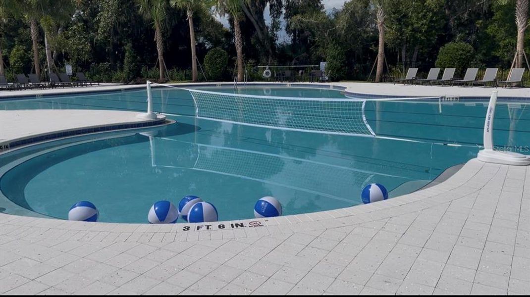 Community amenities in , Tavares (Image 44).