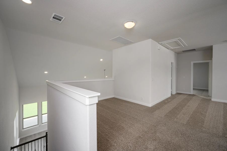 Representative unfurnished interior of a home built from the Seabrook by Stonehollow Homes in Heritage Grove, Blue Ridge (Image 12).