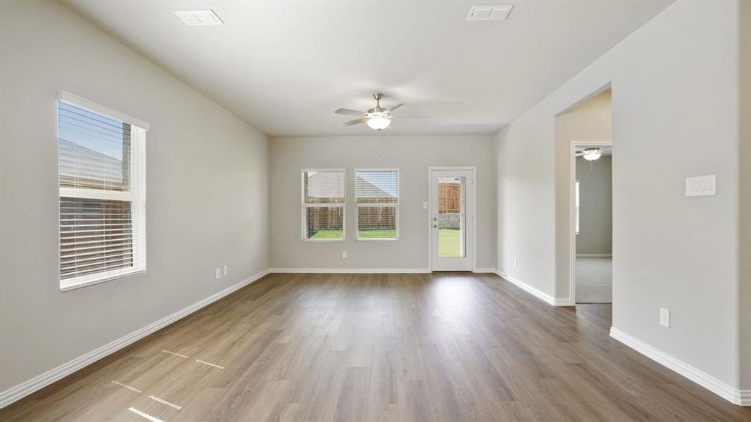 Photo is not of the actual home, but is an inspirational photo of builder’s model home and may depict options, furnishings, and/or decorator features that are not included.