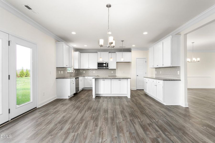 1929 Darrell Drive-13