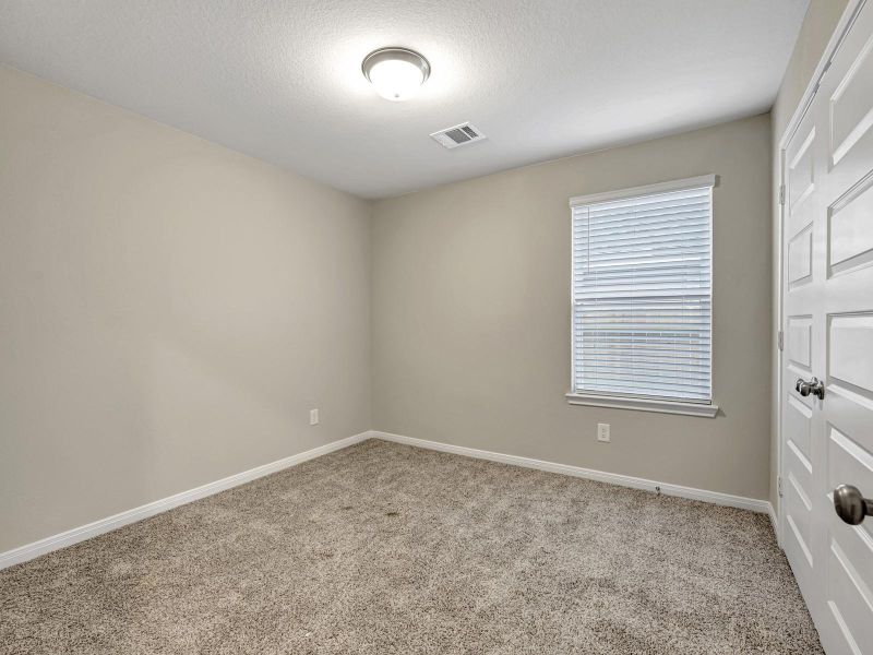 Photo is not of the actual home, but is an inspirational photo of builder’s model home and may depict options, furnishings, and/or decorator features that are not included