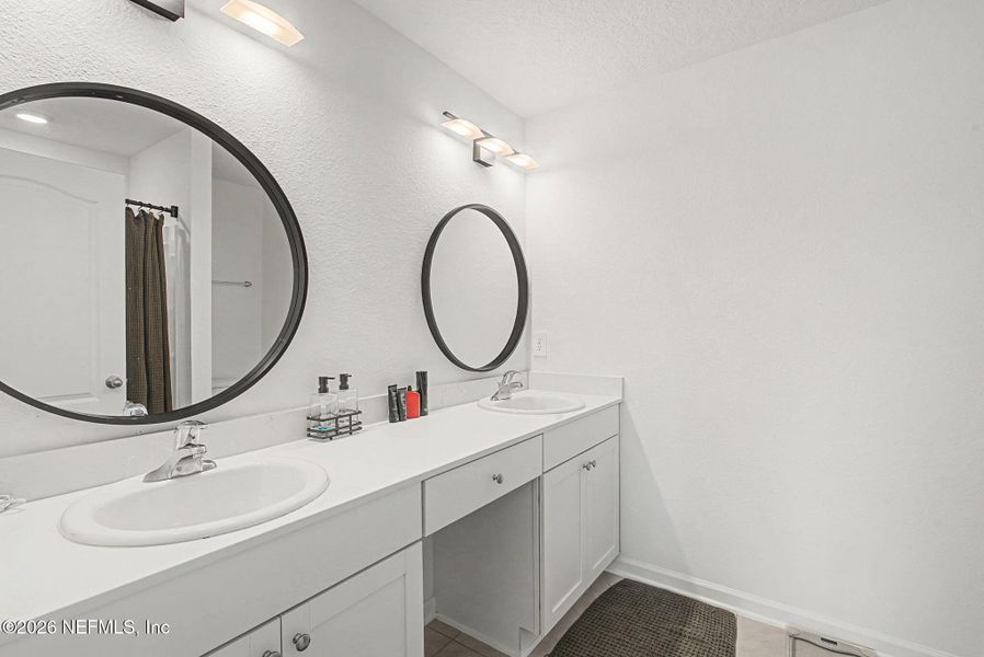 Furnished interior view inside a new home in , St. Augustine (Image 17).