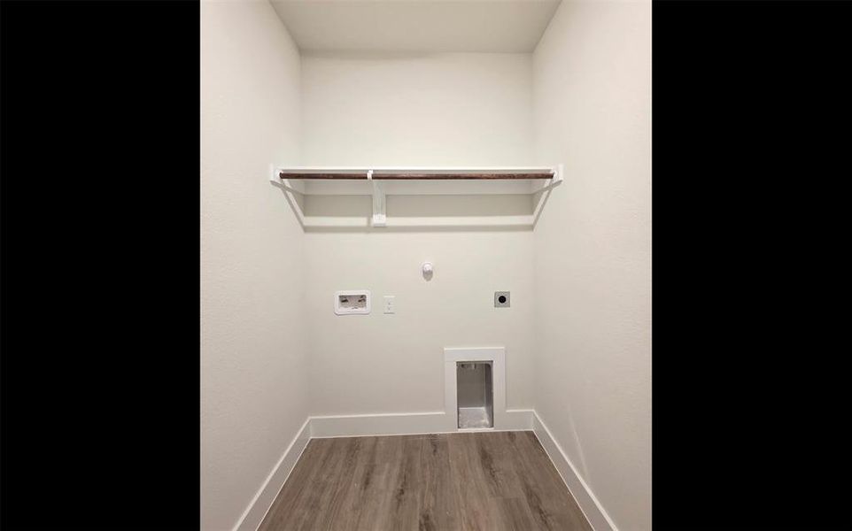 Seperate laudry room