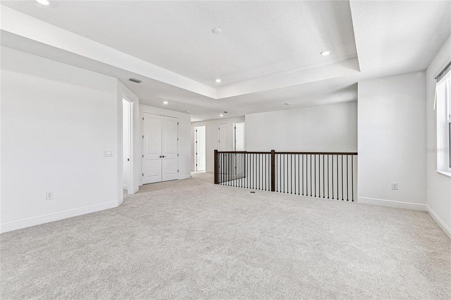Spacious, unfurnished interior of a new home in Hawkstone, Sarasota (Image 27). Spacious, unfurnished interior of a new home in Hawkstone, Sarasota (Image 27).