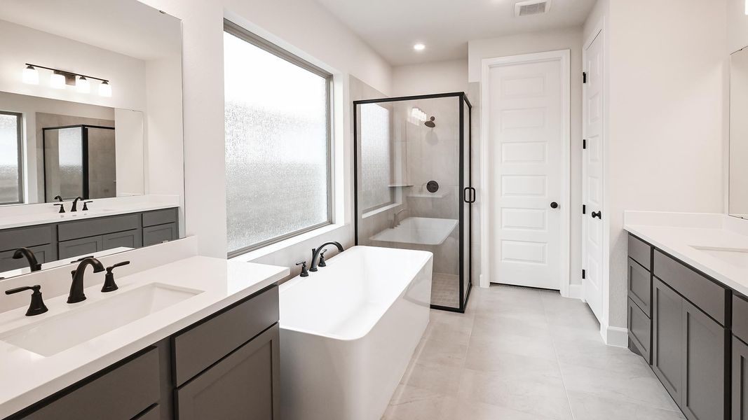 Furnished interior view inside a new home in Juniper Springs, Lockhart (Image 14).