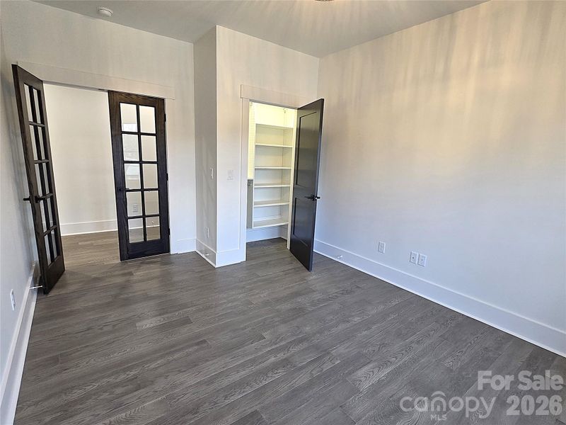 Spacious, unfurnished interior of a new home in , Hickory (Image 24).