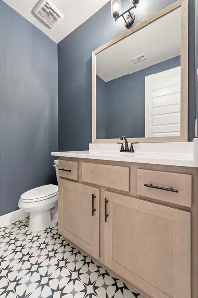 Furnished interior view inside a new home in Candela, Richmond (Image 9).