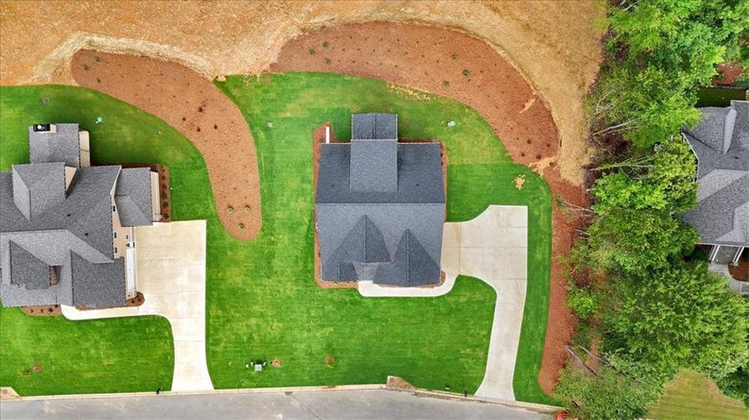 Image 40 of a home in .