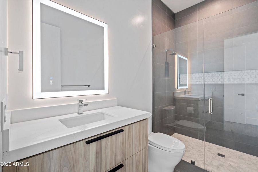 47-Bedroom 2 Bathroom 47-Bedroom 2 Bathroom