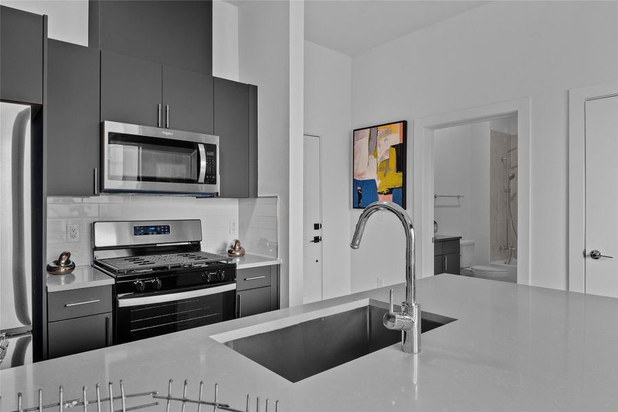 Images are for illustrative purposes only. Photos reflect a similar floor plan and are intended to convey the overall look and feel of the interiors.