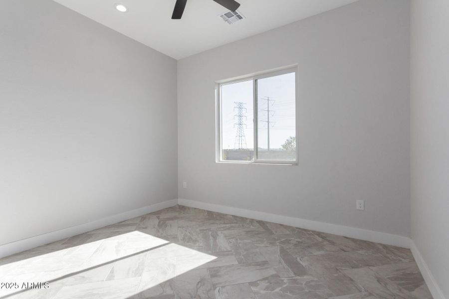 33 - Dunlap 33 - Dunlap