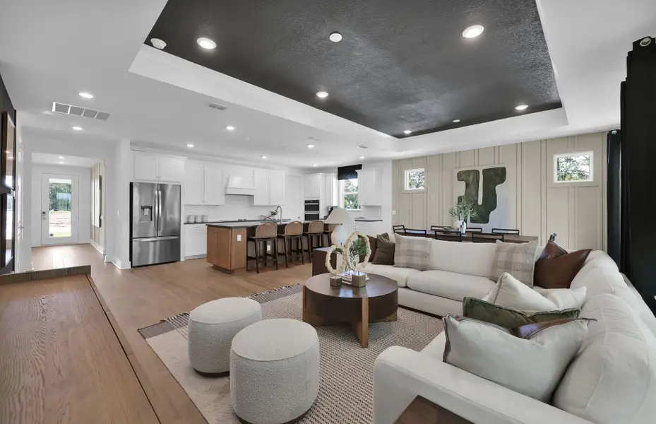 Representative furnished interior of a home built from the Palmary by Pulte Homes in Lakeview Estates, Palm Coast (Image 13).