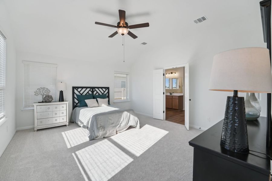 Furnished interior view inside a new home in Grande Estates, Bertram (Image 10).