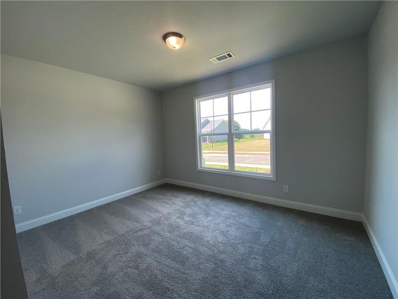 Spacious, unfurnished interior of a new home in , Jefferson (Image 22).
