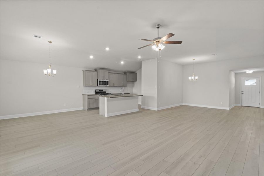 Spacious, unfurnished interior of a new home in River Ranch Trails, Dayton (Image 22). Spacious, unfurnished interior of a new home in River Ranch Trails, Dayton (Image 22).
