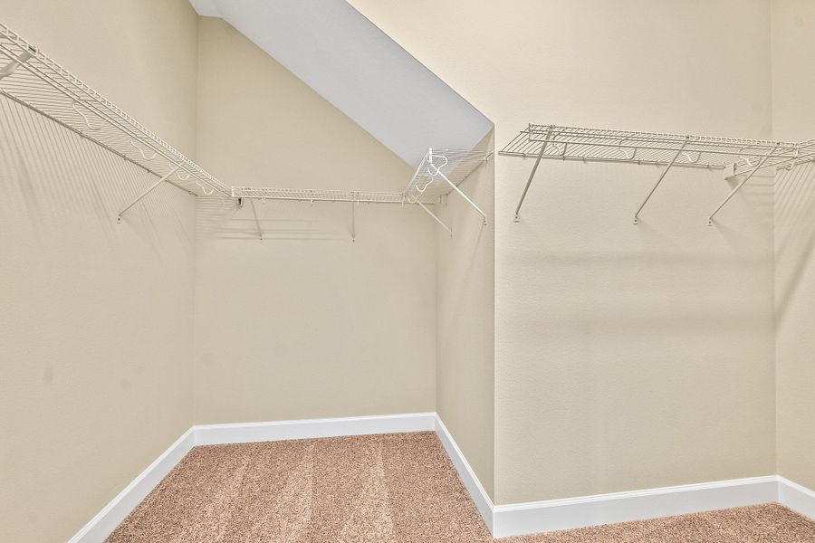 St. Andrews Walk-In Closet 1