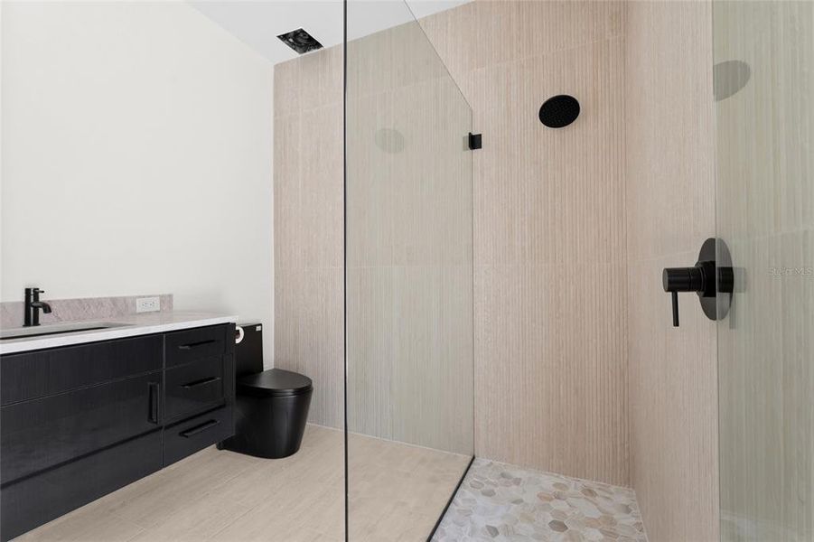 Image 77 of a home in .