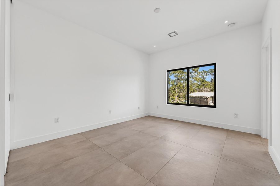 13613 157th Ct N (33)