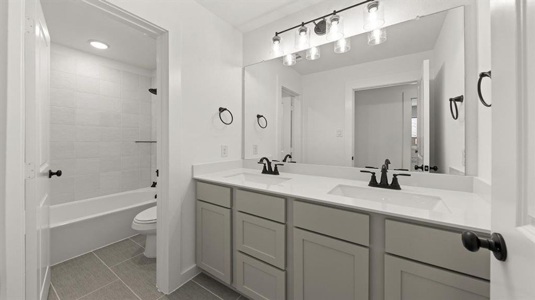 20 1425 Clare Court - 2ND Bath