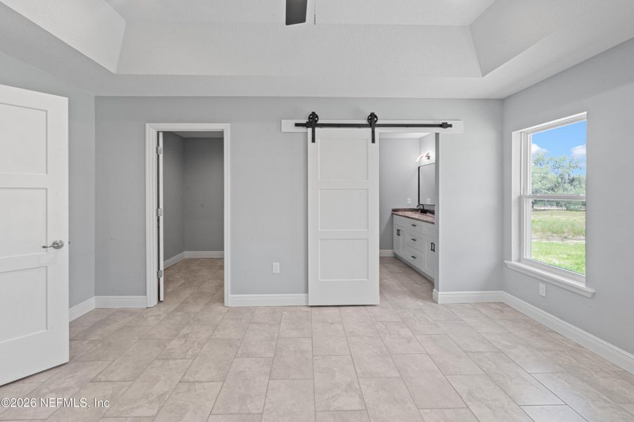 Spacious, unfurnished interior of a new home in , Archer (Image 20).