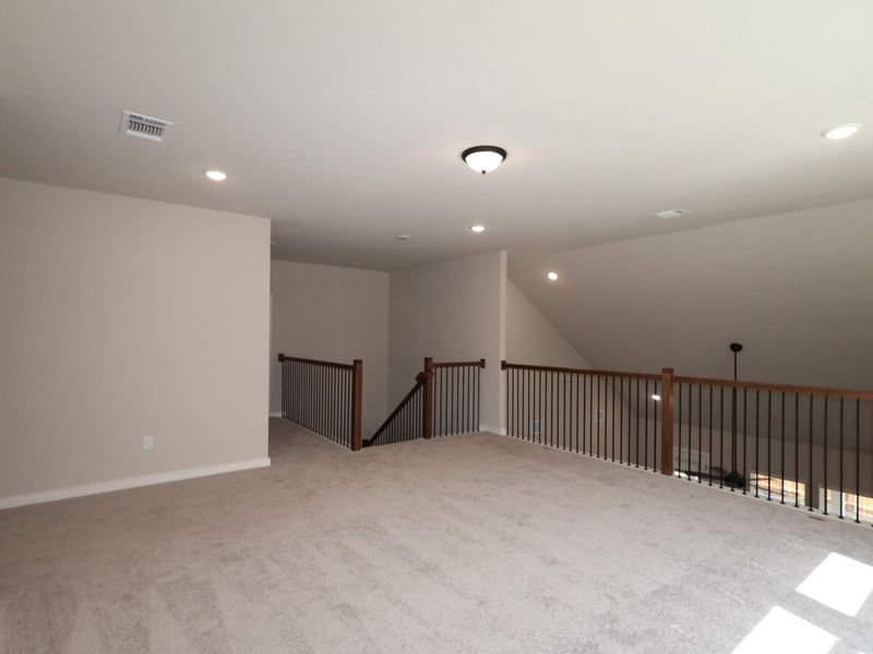 Spacious, unfurnished interior of a new home in Edgewood, Leander (Image 30). Spacious, unfurnished interior of a new home in Edgewood, Leander (Image 30).