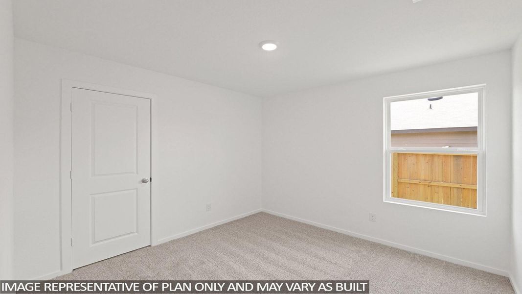 Spacious, unfurnished interior of a new home in Silverthorne, Conroe (Image 15).