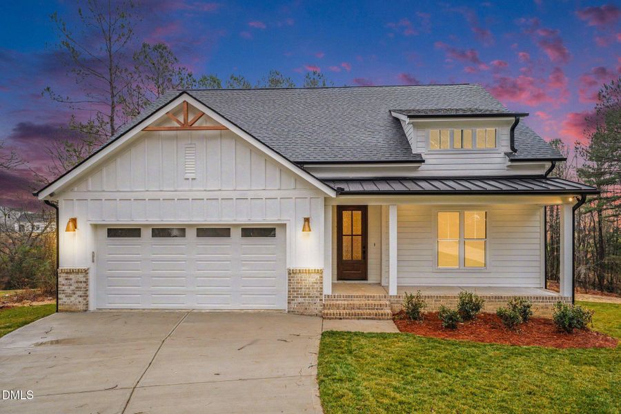 001_jam04902-twilight_136 001_jam04902-twilight_136