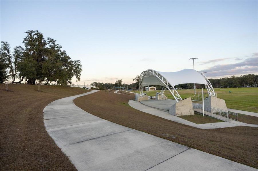 Community amenities in Kirkland Farms, Alachua (Image 29).