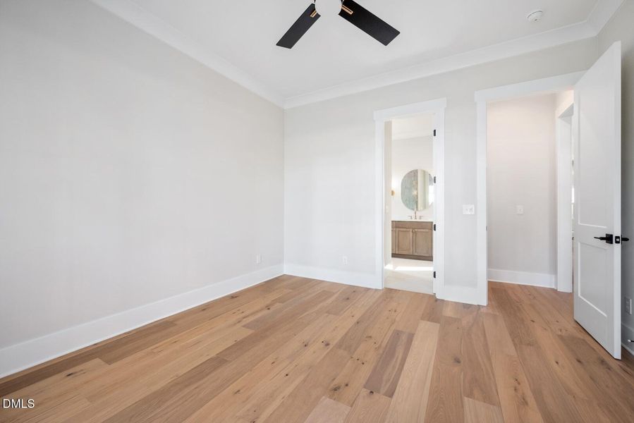 8017 Bud Morris (6) 8017 Bud Morris (6)