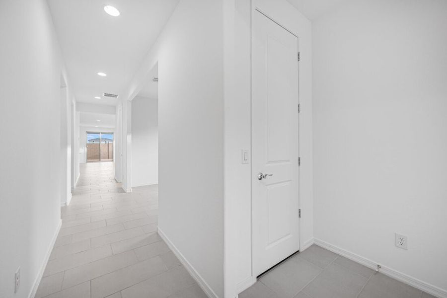 Image 26 representing the Sandstone by Taylor Morrison in Artisan at Asante Discovery Collection, Surprise, AZ. Image 26 representing the Sandstone by Taylor Morrison in Artisan at Asante Discovery Collection, Surprise, AZ.