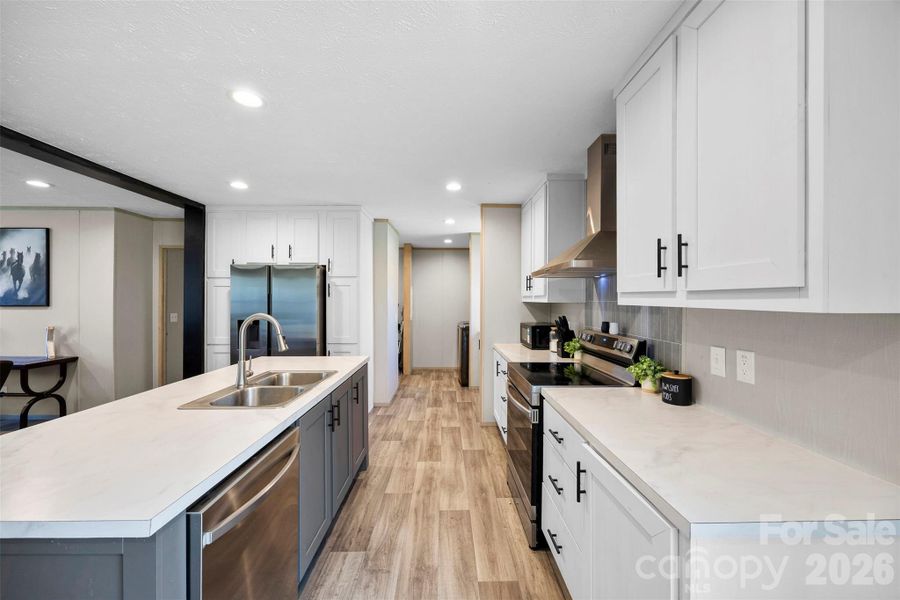 Furnished interior view inside a new home in , Monroe (Image 14).