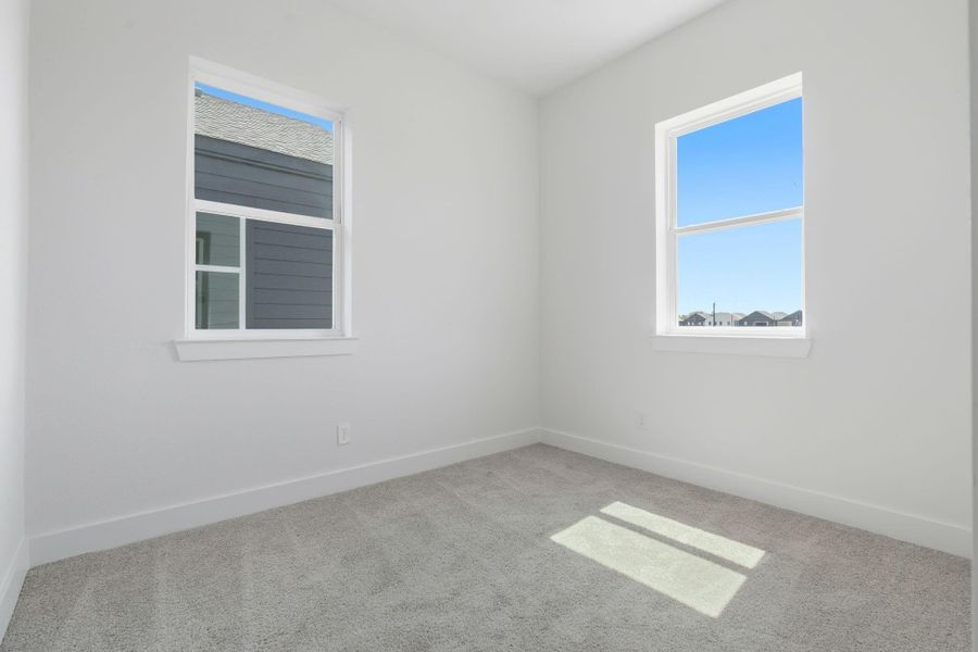 Spacious, unfurnished interior of a new home in , Houston (Image 19).