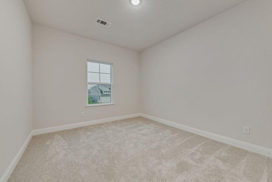 Spacious, unfurnished interior of a new home in Creekside of Crowley, Crowley (Image 29).