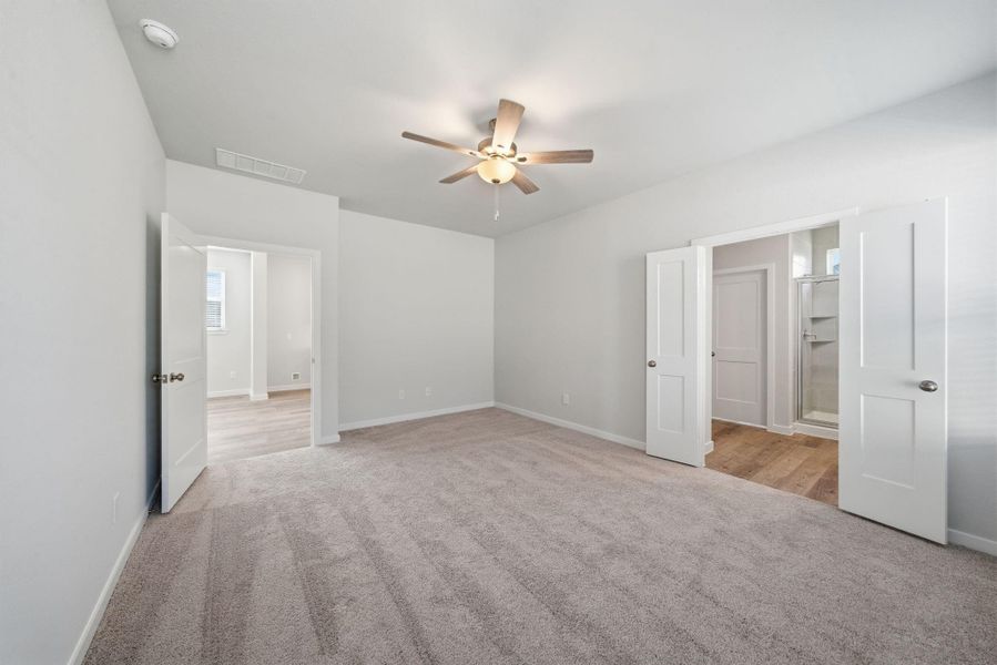 Spacious, unfurnished interior of a new home in Audubon, Magnolia (Image 18).