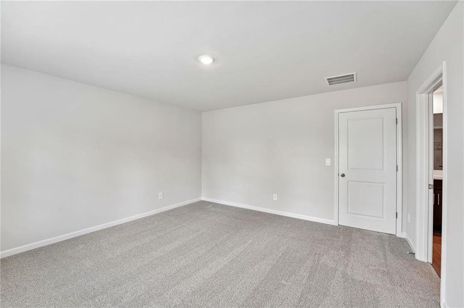 Spacious, unfurnished interior of a new home in Manning Mill, Adairsville (Image 44). Spacious, unfurnished interior of a new home in Manning Mill, Adairsville (Image 44).