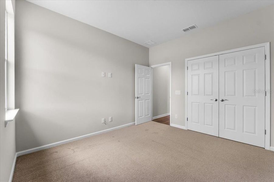 Spacious, unfurnished interior of a new home in , Mulberry (Image 33).
