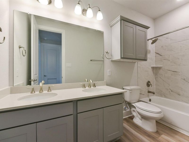 Furnished interior view inside a new home in Lago Mar, Texas City (Image 13).